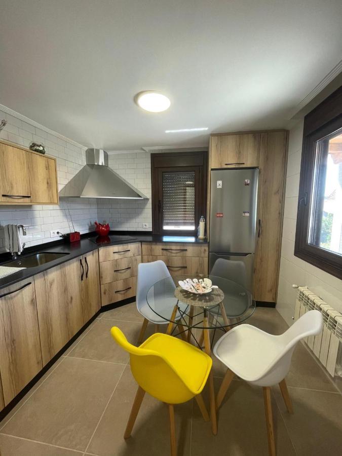 カルバジーニョ Casa O Castanoヴィラ エクステリア 写真